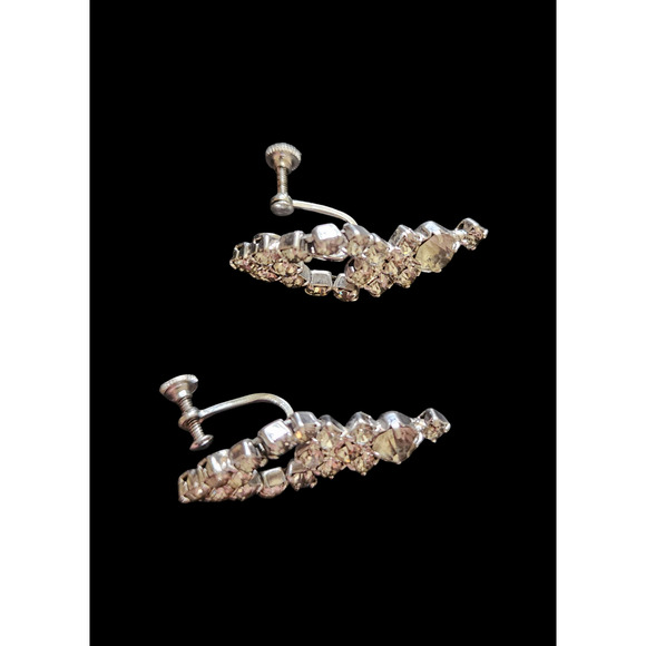 Vintage Clear Rhinestone Screw Back Dangle Chandelier Earrings - Picture 4 of 5